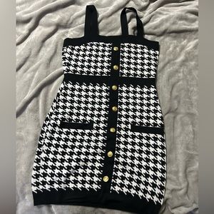 NWOT!!!Coco and Shay houndstooth dress.